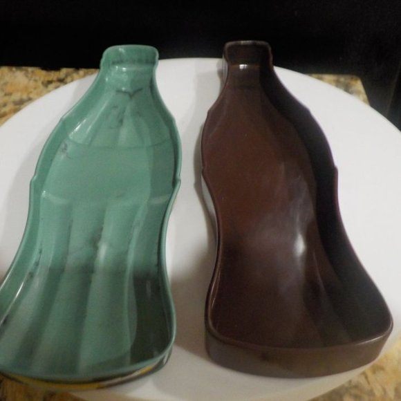 Vintage 1996 Coca Cola 3D bottle shape tin by Pentech - Picture 6 of 6